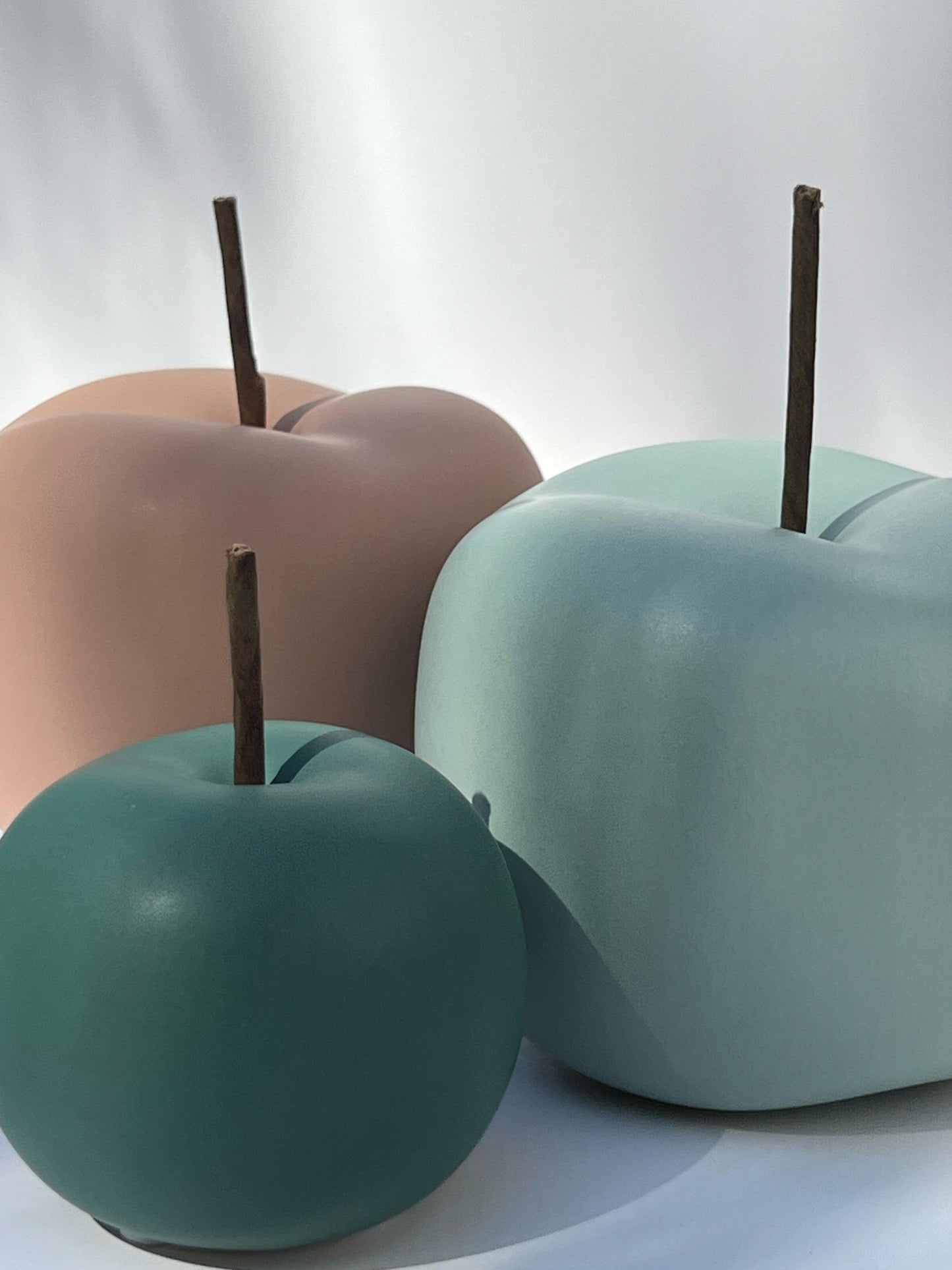 Modern Simple Decoration Porcelain Apple