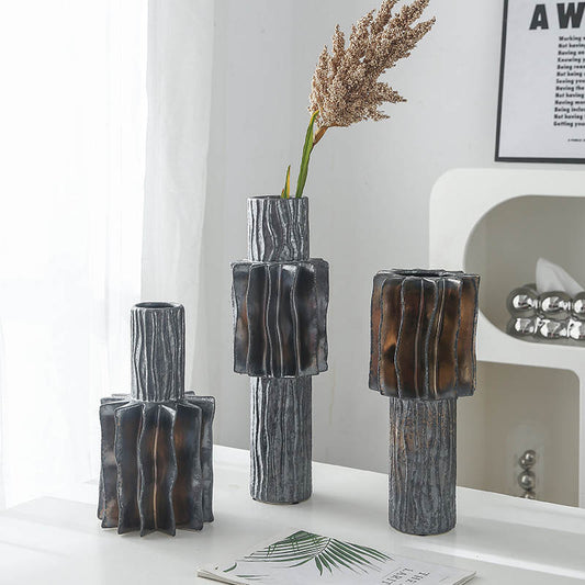 Decorative Bronze Minimalistic Shape Table Center